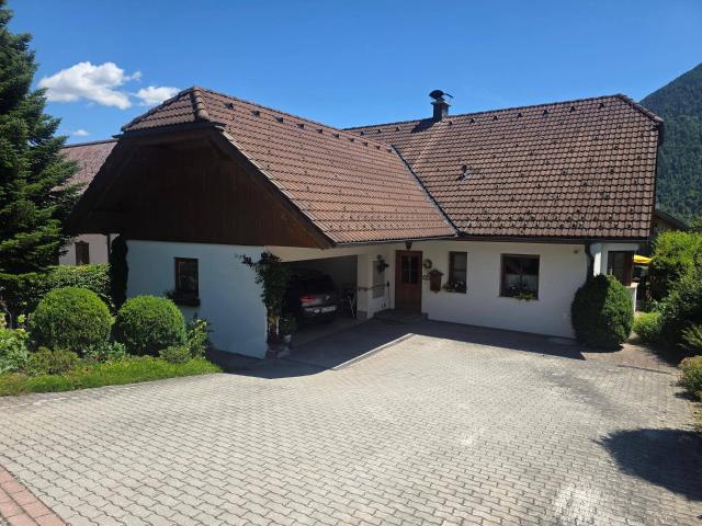 Einfamilienhaus in schöner Sonnenlage