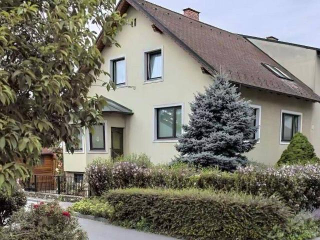 Einfamilienhaus in sehr ruhiger Lage von Stockerau