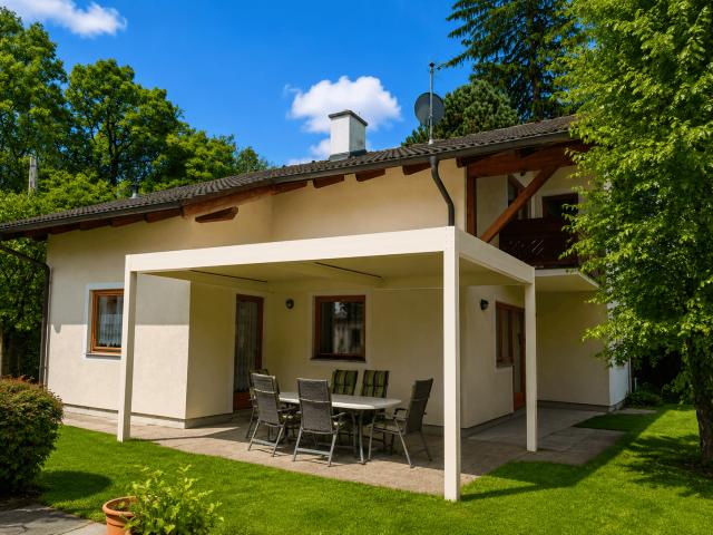 Einfamilienhaus in ruhiger Lage neben Furtwänglerpark und Hietzinger Bad