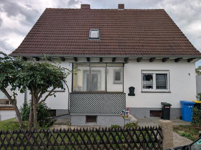 Einfamilienhaus in ruhiger Lage und mit Garten in Borken
