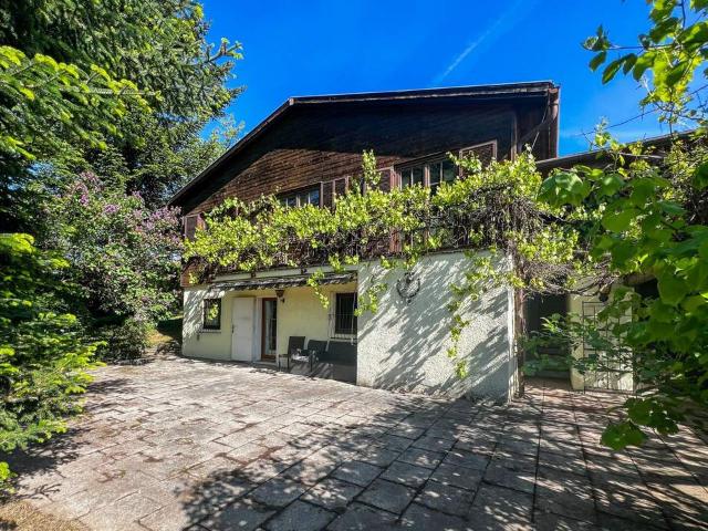 Einfamilienhaus in ruhiger Siedlungslage Nähe Norbertinum und Wienerwaldsee
