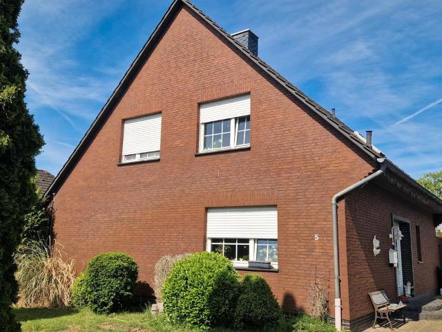 Einfamilienhaus in Wetschen zu verkaufen