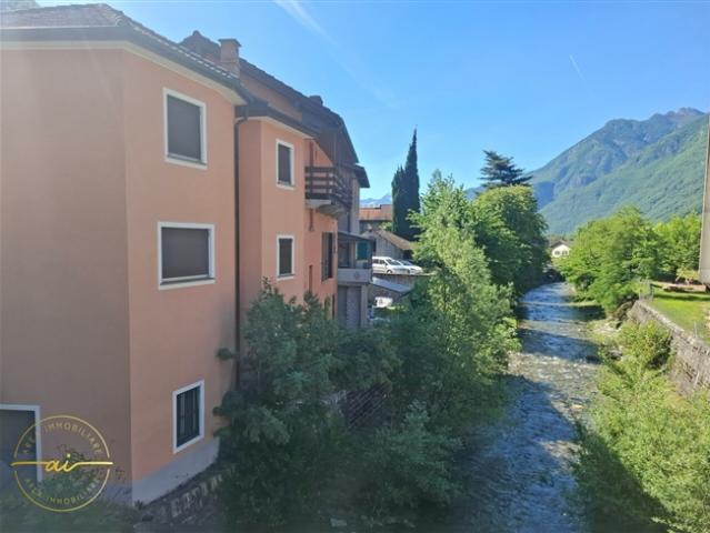 EINFAMILIENHAUS IN WUNDERBARER LAGE IN OSOGNA