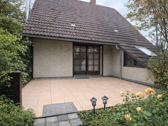 Einfamilienhaus in Top Lage von Rostock Brinckmansdorf mit Süd West Terrassse, Vollkeller, Garage