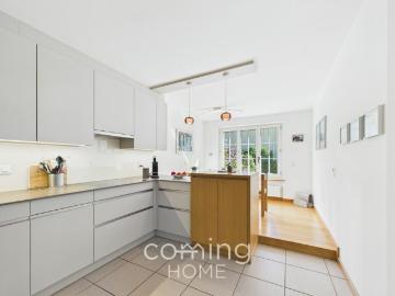 Einfamilienhaus in Visp Eyholz modernisiert, sonnig und mit grossem Garten