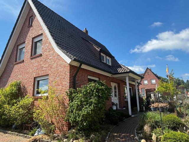 Einfamilienhaus in zentraler Lage von Uelsen