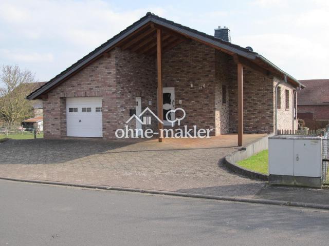 Einfamilienhaus ländlich, ruhig, geräumig mit Garten und Garage