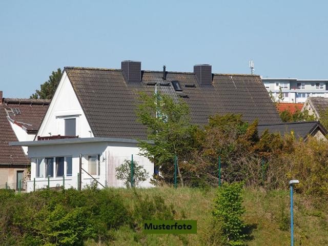 Einfamilienhaus mit Mehrzweckgebäude provisionsfrei
