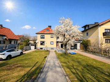 Einfamilienhaus mit Ausbaupotential