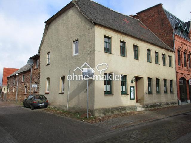 Einfamilienhaus mit Ausbaupotenzial, Innenhof und Werkstatt im Herzen von Kemberg