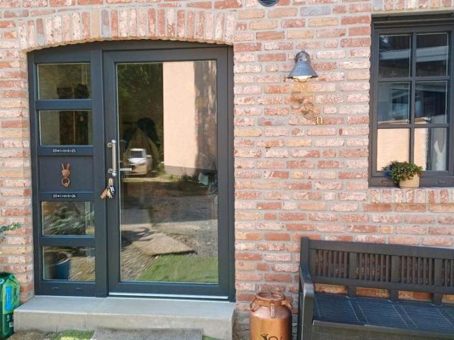 Einfamilienhaus mit Anliegerwohnung Neubau