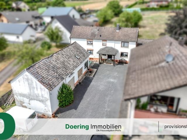 Einfamilienhaus mit ca. 105 m² Wohnfläche, 6 Zimmern und 613 m² Grundstück in Quirrenbach