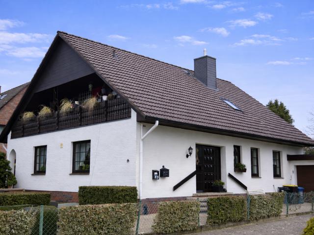 Einfamilienhaus mit ca. 325 m² Wohn und Nutzfläche in ruhiger Wohnlage von Trittau