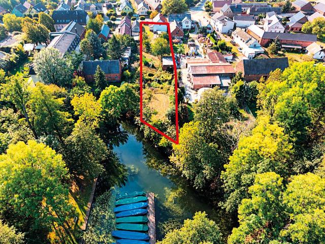 Einfamilienhaus mit direktem Wasserzugang am Seesener Fließ