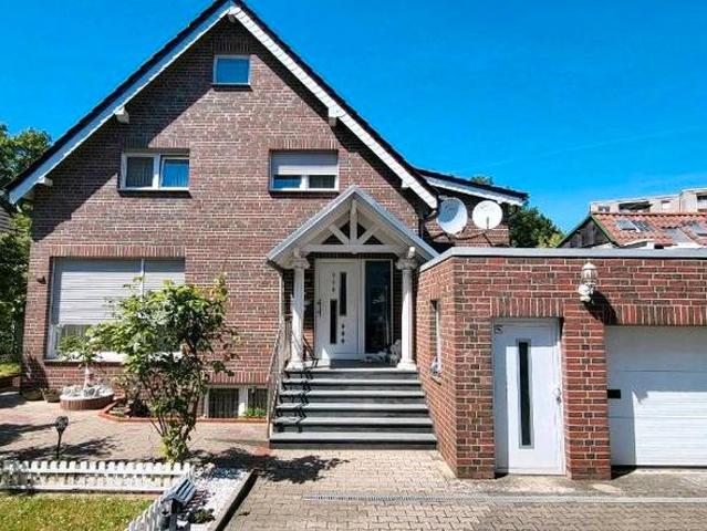 Einfamilienhaus mit Doppelgarage Provisionsfrei