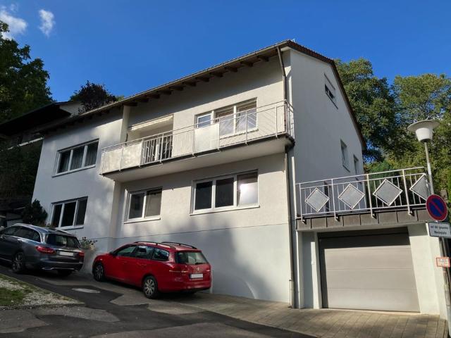 Einfamilienhaus mit Einliegerwohnung
