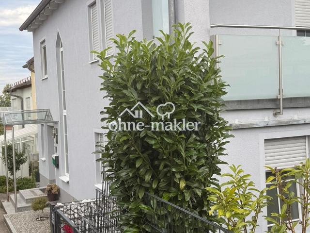 Einfamilienhaus mit Einliegerwohnung