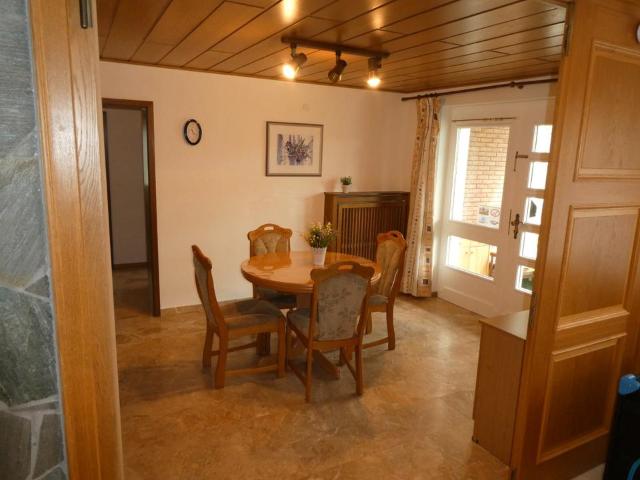 Einfamilienhaus mit Einliegerwohnung