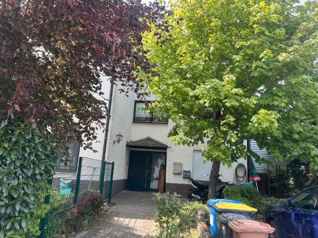 Einfamilienhaus mit Einliegerwohnung