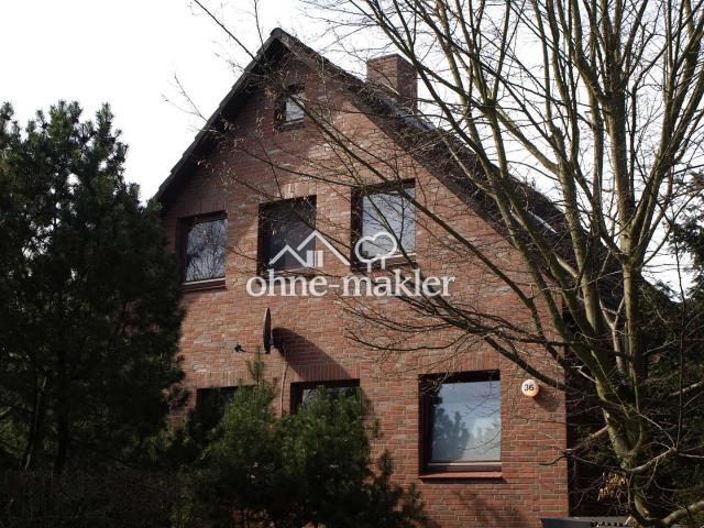 Einfamilienhaus im Grünen ruhige Wohnstraße 30 km/h, S Bahn S5 Schnelsen Süd, Ohne Makler