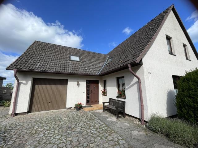 Einfamilienhaus mit Einliegerwohnung in Vorstadtlage im unteren Peenetal mitten in Vorpommern