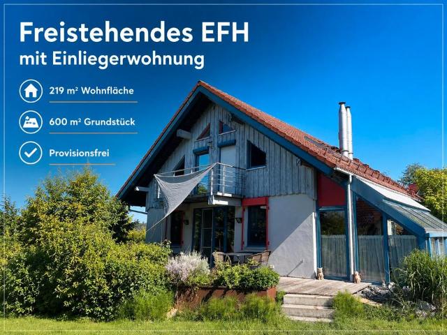 Einfamilienhaus mit ELW, 219 m² Wohnfläche, 606 m² Grundstück