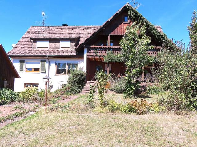 Einfamilienhaus mit ELW auf schönem und großen Grundstück