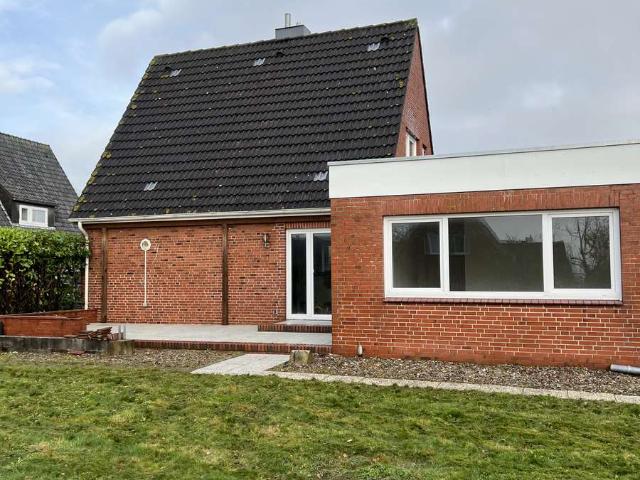 Einfamilienhaus mit fünfeinhalb Zimmern in Husum Rödemis