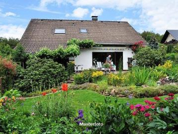 Einfamilienhaus mit Gästezimmer in der Nähe des Hallstätter Sees