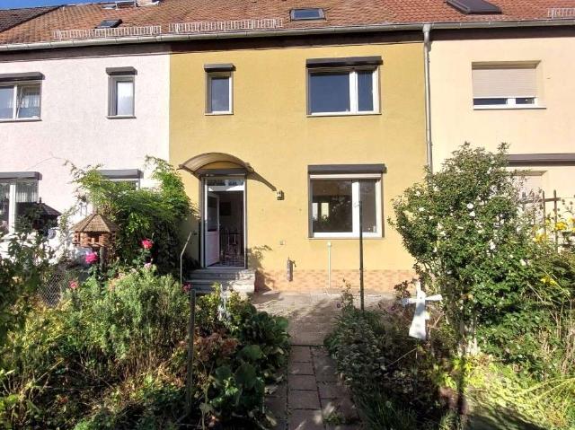 Einfamilienhaus mit Garage im Süden von Halle/S