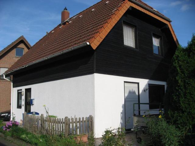 Einfamilienhaus mit Garten