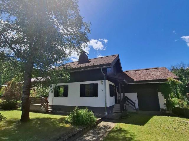 Einfamilienhaus mit Garten