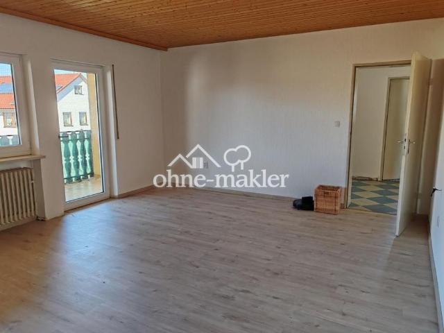 Einfamilienhaus mit Garten, Terrasse, Balkon, Garage und Specksteinofen in Berching Pollanten