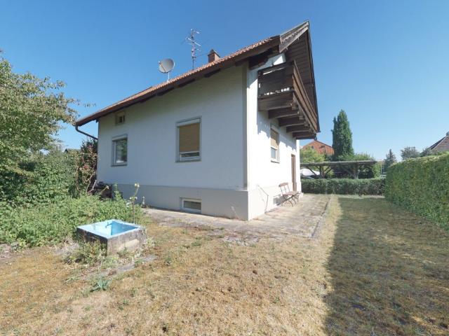 Einfamilienhaus mit Garten und viel Potential in Freilassing Verkauf erfolgt im Bieterverfahren!