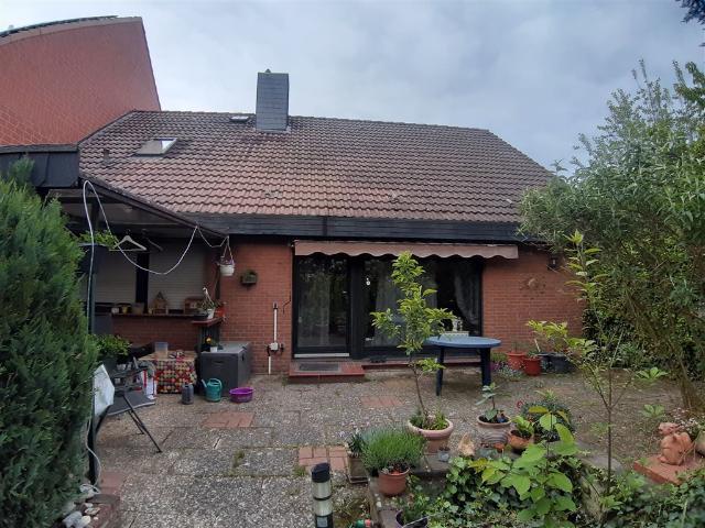Einfamilienhaus mit Garten in begehrter Wohnlage von Laatzen