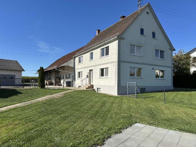 Einfamilienhaus mit Garten – ruhig gelegen und sofort bezugsbereit