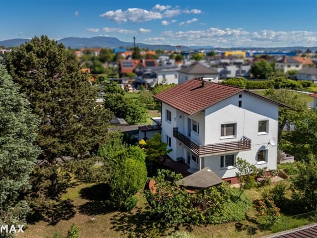 Einfamilienhaus mit großem Garten, Doppelgarage und viel Potenzial in Graz Straßgang