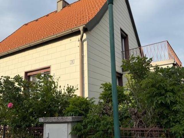 Einfamilienhaus mit großem Garten im Bezirk Baden