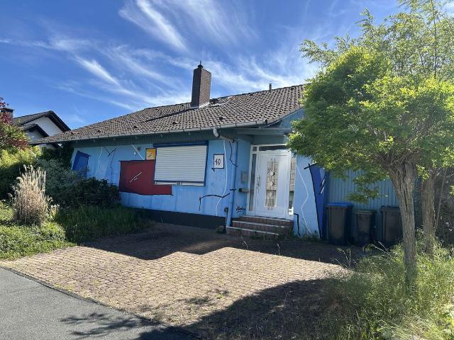 Einfamilienhaus mit großem Garten in Henglarn
