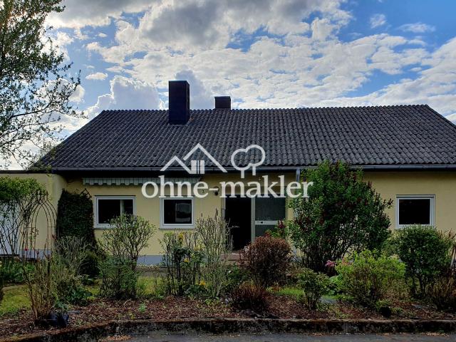 Einfamilienhaus mit großem Garten in ruhiger und gepflegter Lage, provisionsfrei von privat