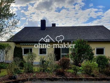 Einfamilienhaus mit großem Garten in ruhiger und gepflegter Lage, provisionsfrei von privat