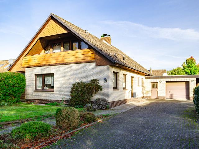 Einfamilienhaus mit großem Garten & individuellen Gestaltungsmöglichkeiten in Zeven Provisionsfrei