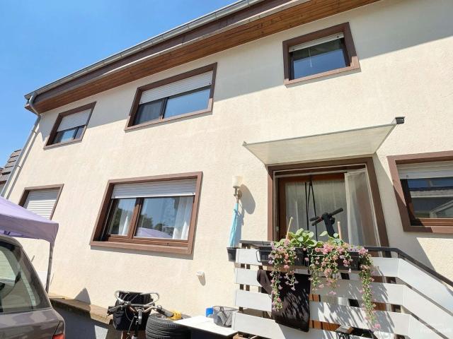 Einfamilienhaus mit großem Grundstück