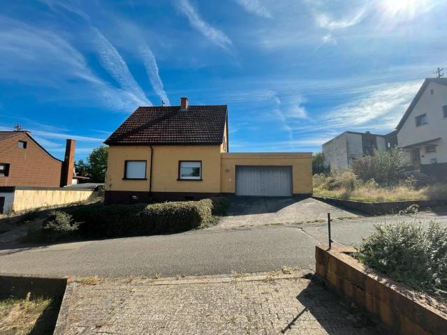 Einfamilienhaus mit großem Grundstück in Odenh