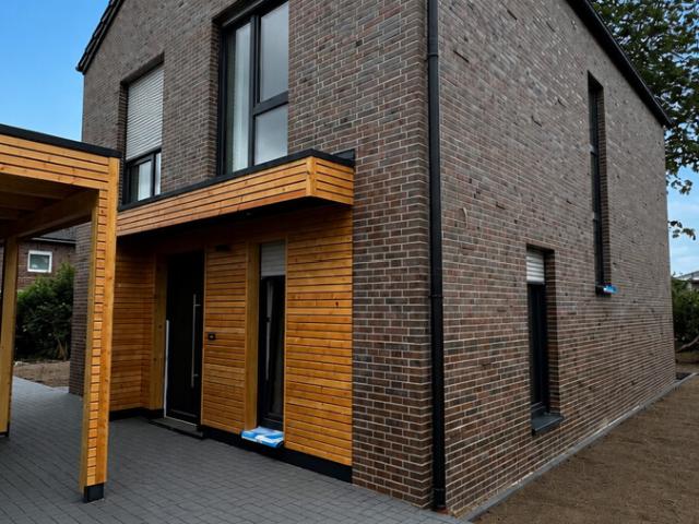 Einfamilienhaus mit großem Grundstück nahe Schlosspark