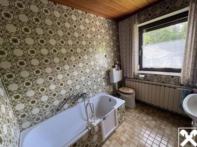 Einfamilienhaus mit Großen Garten am Waldrand