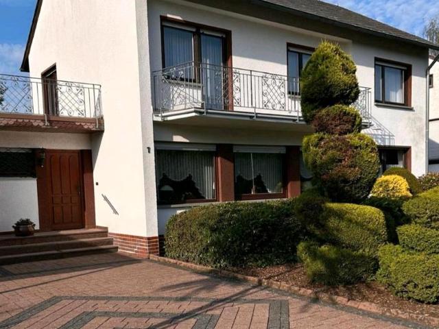Einfamilienhaus mit großen Garten in Koblenz Rübenach zu verkaufe