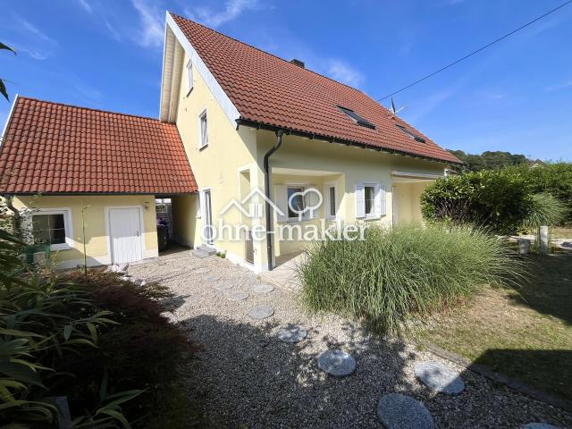 Tolles modernes 2 Familienhaus wegen Umzug zur Verkaufen. Alles neuwertig und modern