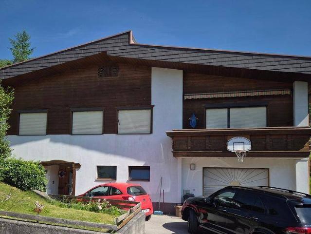 Einfamilienhaus mit größerem Sanierungsbedarf