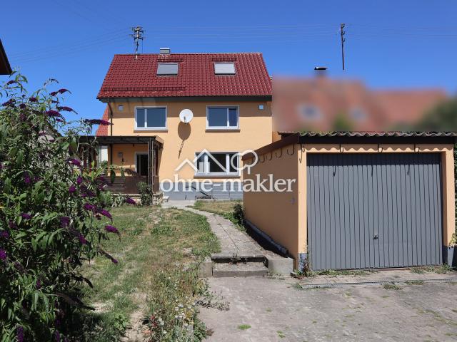 Einfamilienhaus mit kleinem Garten und Garage in Heuchlingen